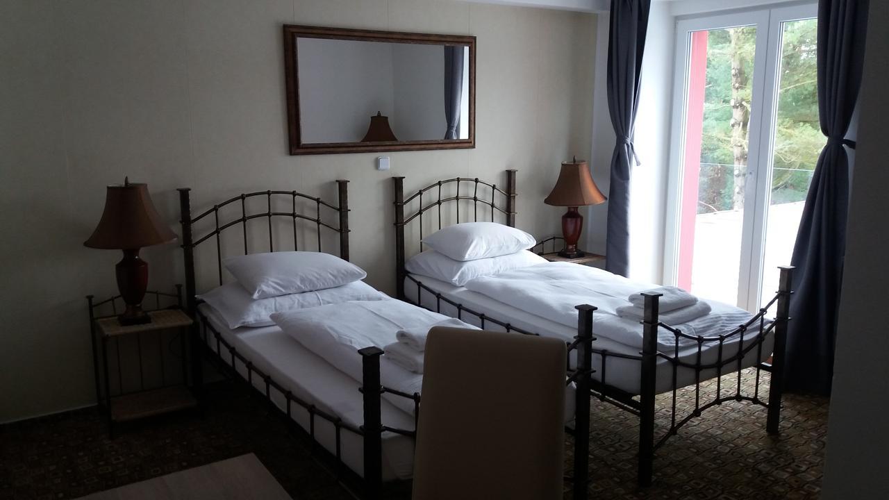 Hotel Bouczech Lipno nad Vltavou Dış mekan fotoğraf