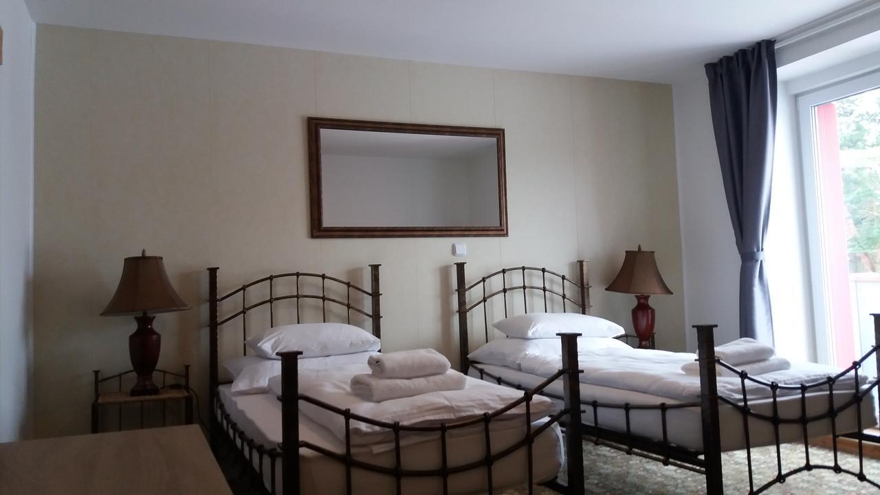 Hotel Bouczech Lipno nad Vltavou Dış mekan fotoğraf