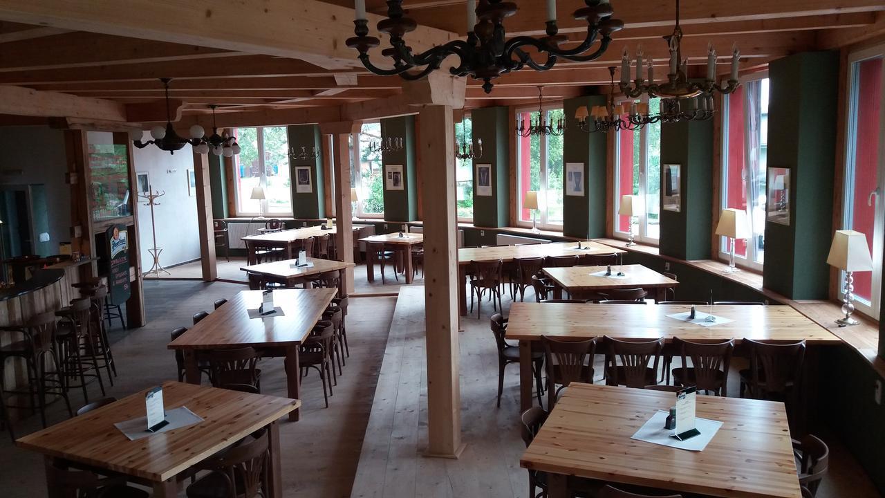 Hotel Bouczech Lipno nad Vltavou Dış mekan fotoğraf