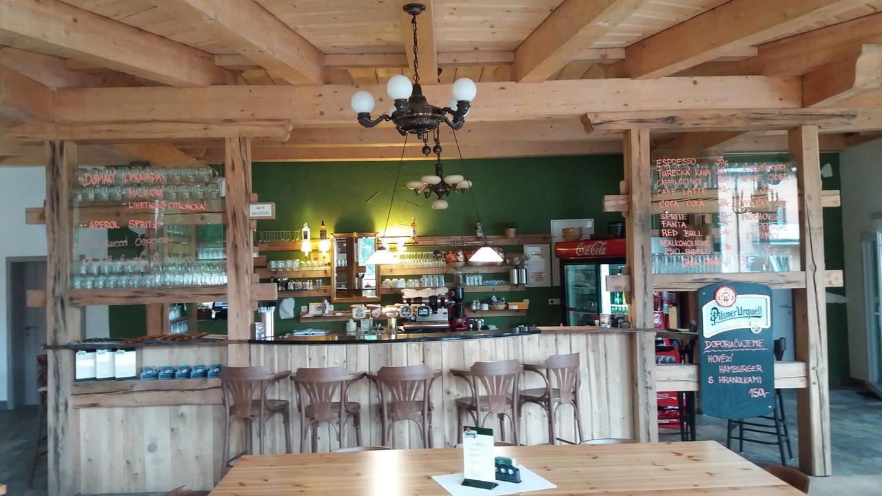 Hotel Bouczech Lipno nad Vltavou Dış mekan fotoğraf