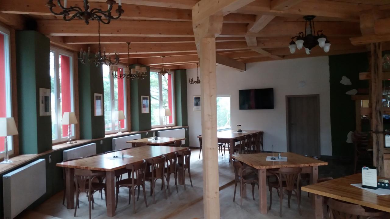 Hotel Bouczech Lipno nad Vltavou Dış mekan fotoğraf